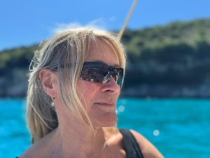 Evolution-ocean-polarised-sunglasses-boating-lifestyle